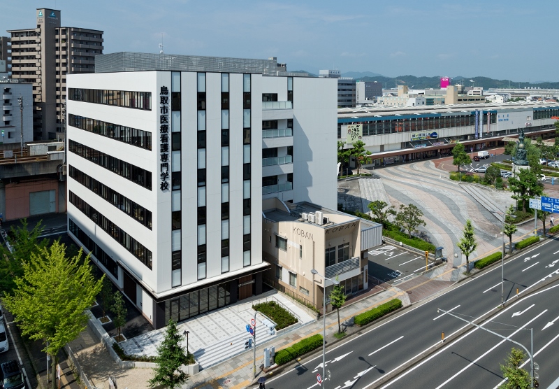 大和建設株式会社 平成26年　鳥取市医療看護専門学校
